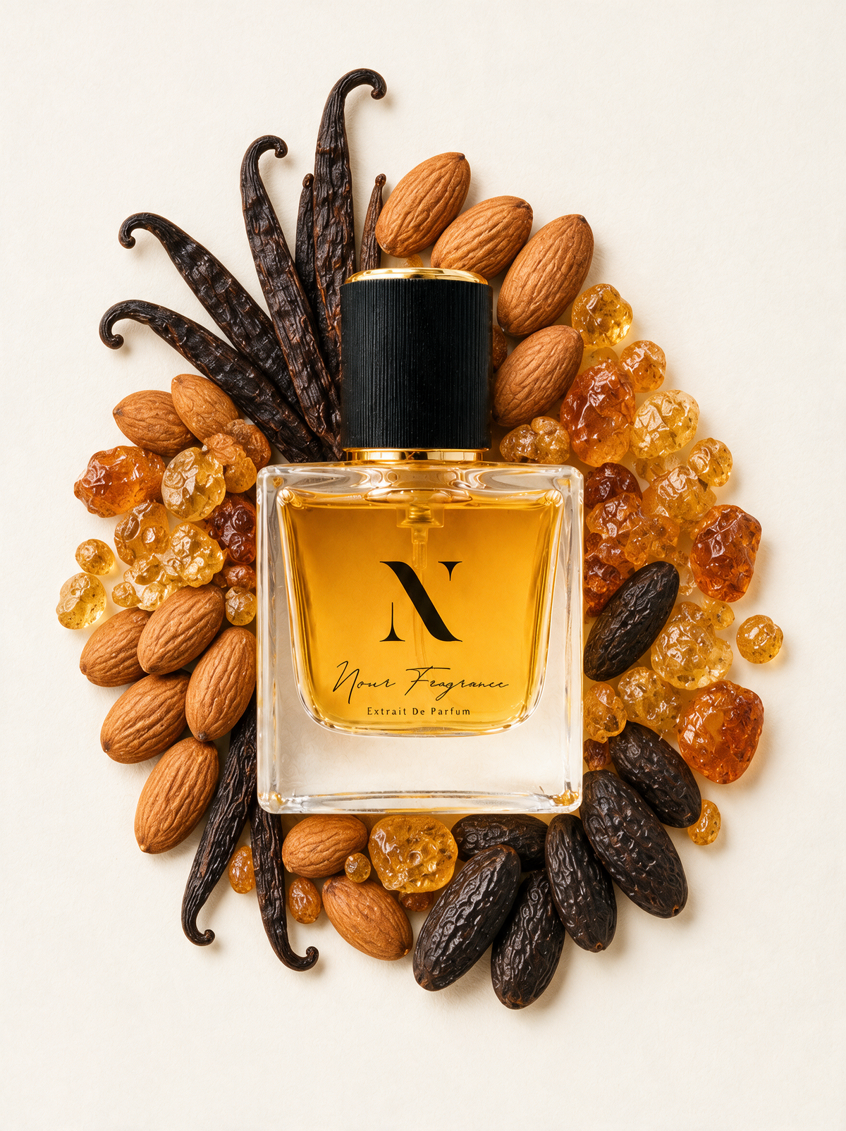 Hypno 05 Extrait de Parfum Flatlay mit Vanille, Mandeln und Amber